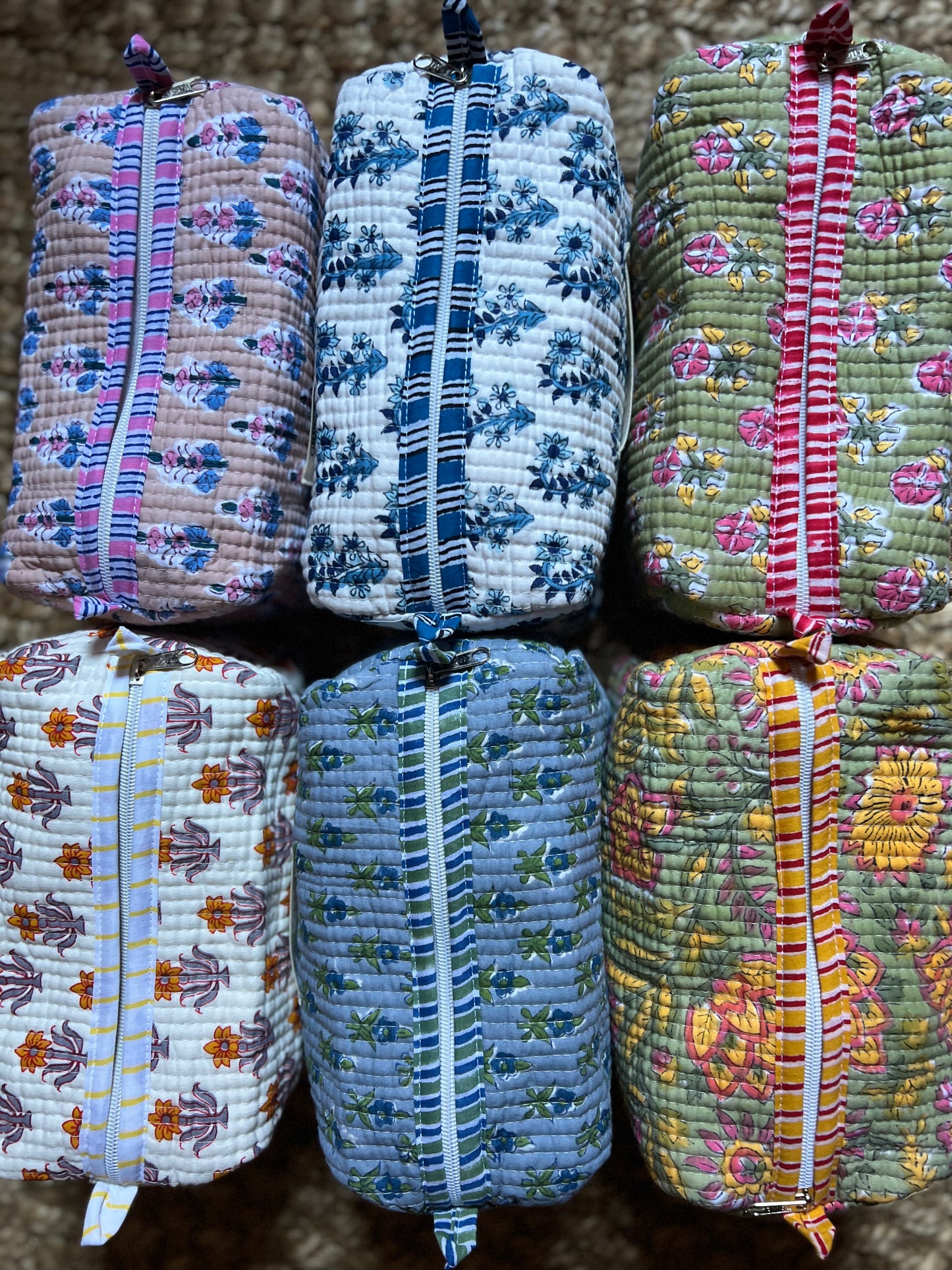 NEEDLE BAG BLOCK PRINT FLORAL COLOR GREEN PINK