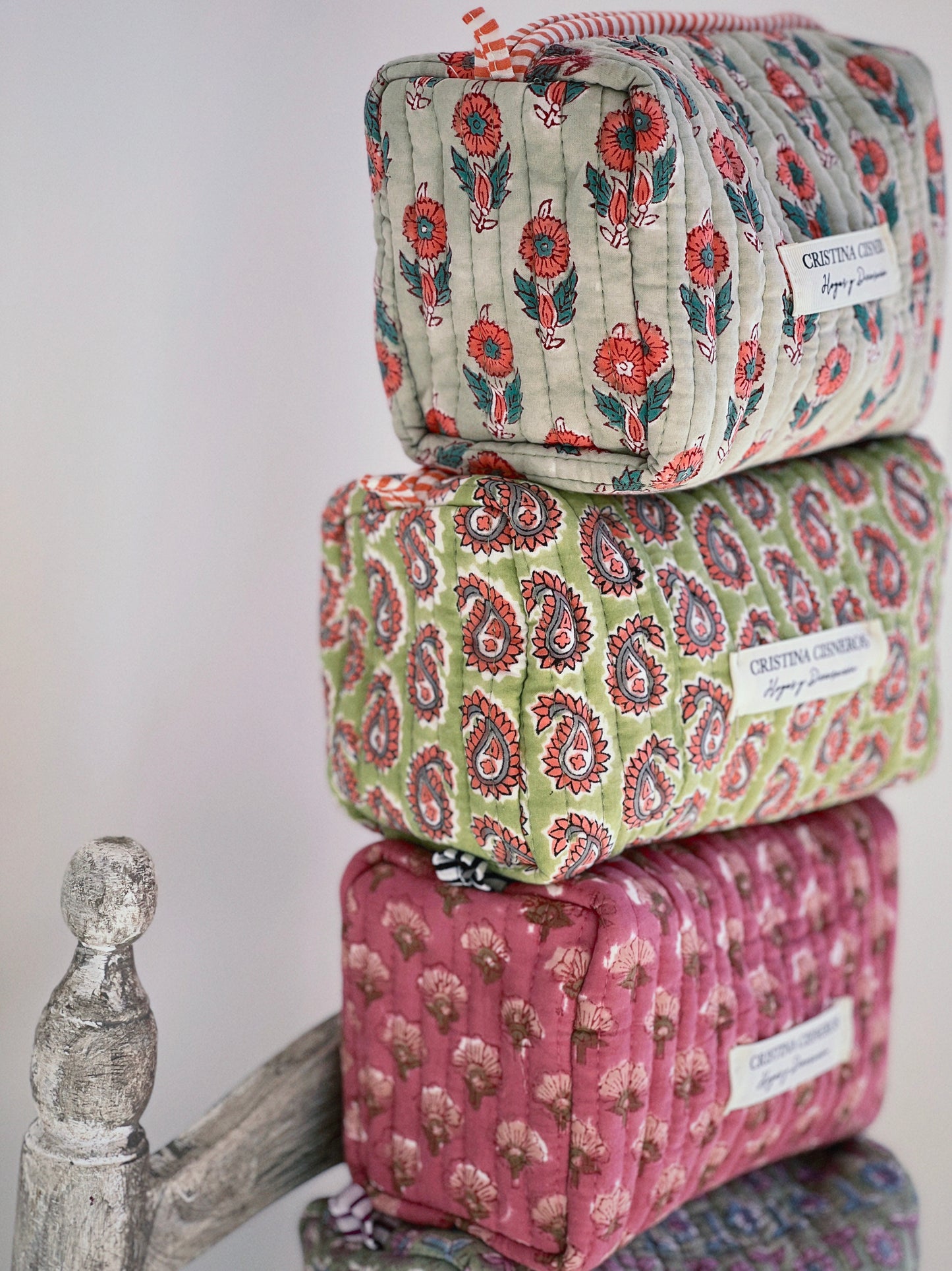 NECESER BLOCK PRINT FLORAL COLOR ROSA