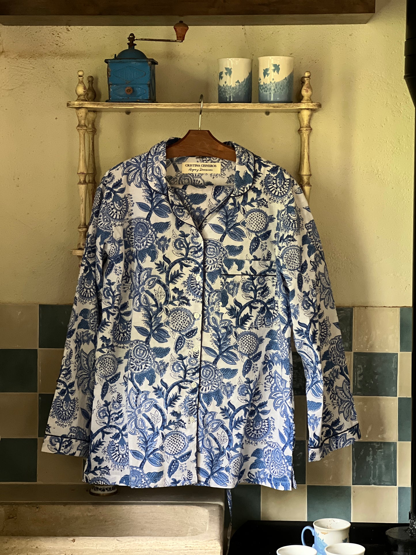 BLUE FLORAL BLOCK PRINT LONG SLEEVE PAJAMAS