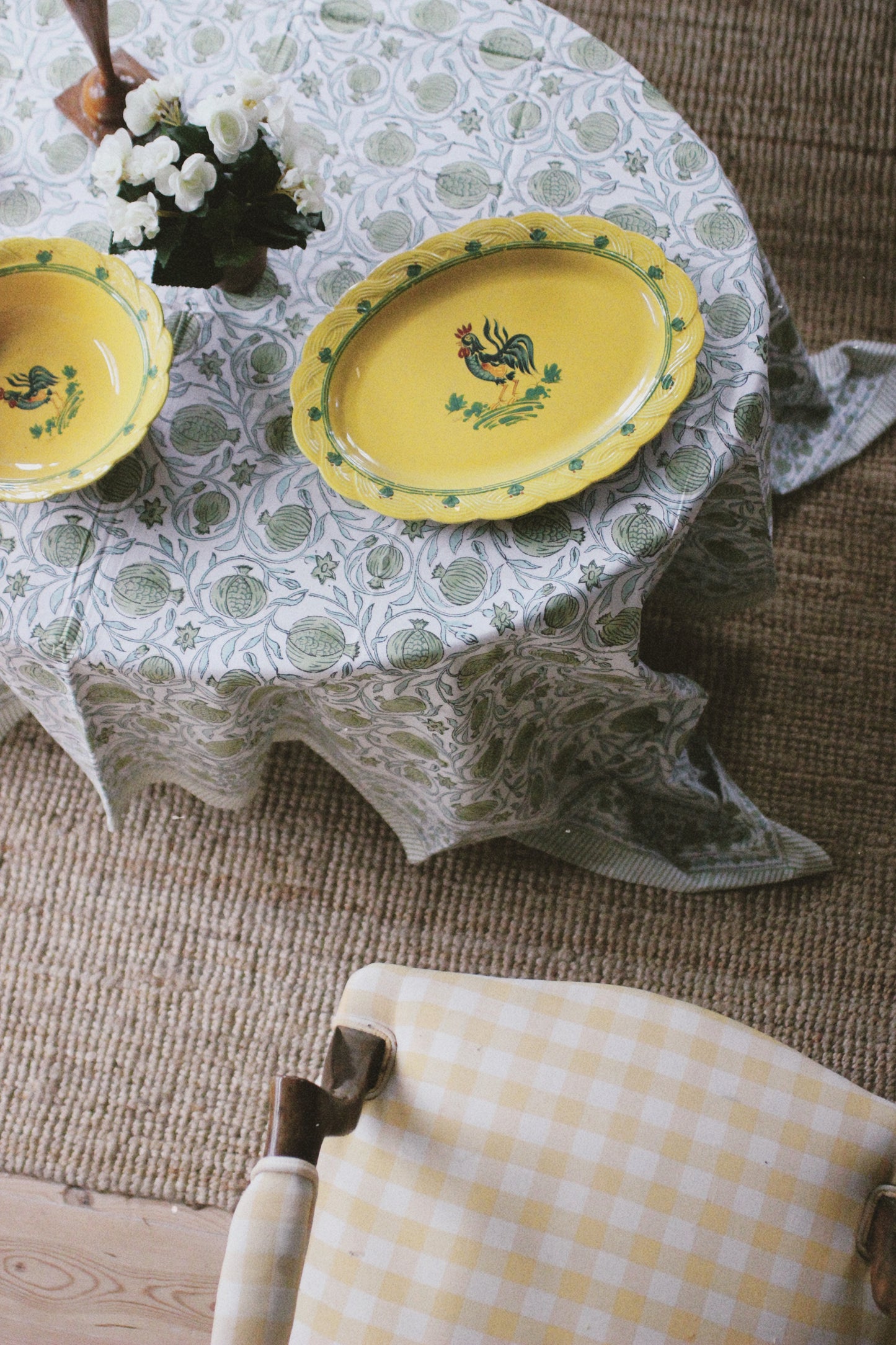 BLOCK PRINT FLORAL TABLECLOTH GREEN