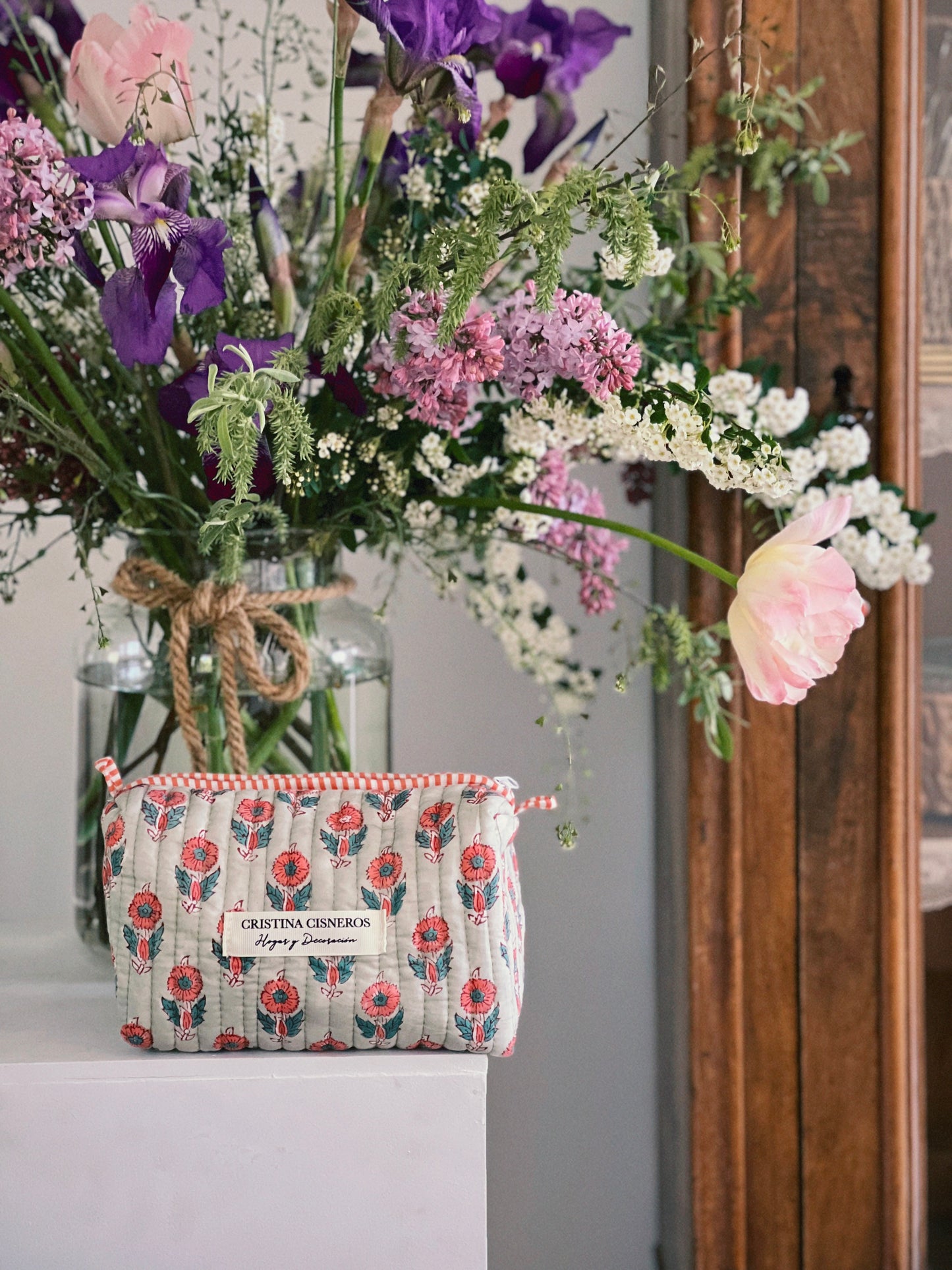 GREEN FLORAL BLOCK PRINT TOILETRY BAG