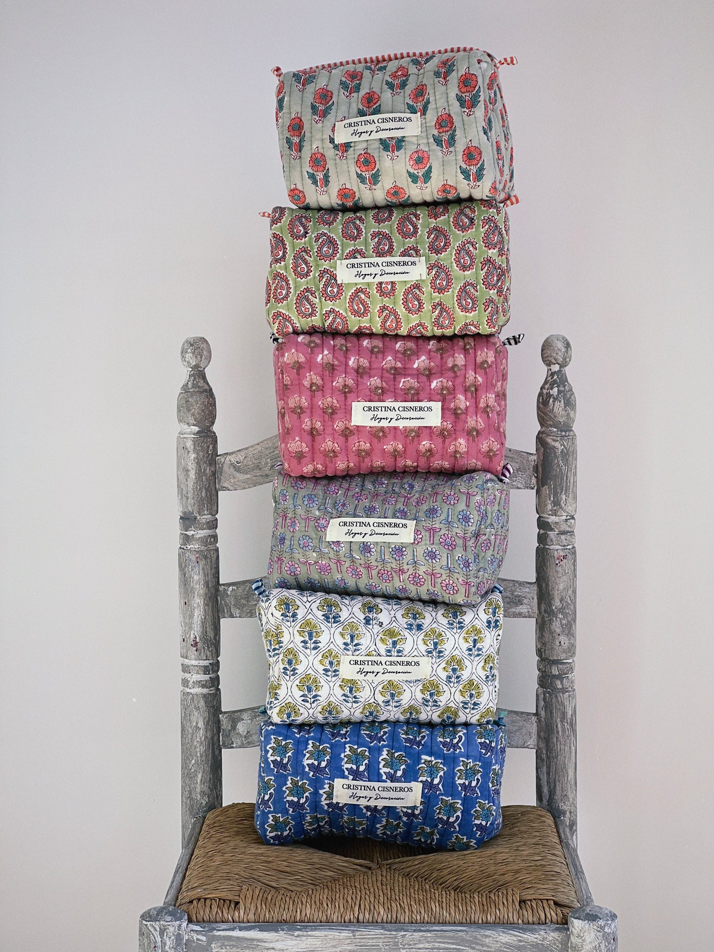 GREEN FLORAL BLOCK PRINT TOILETRY BAG