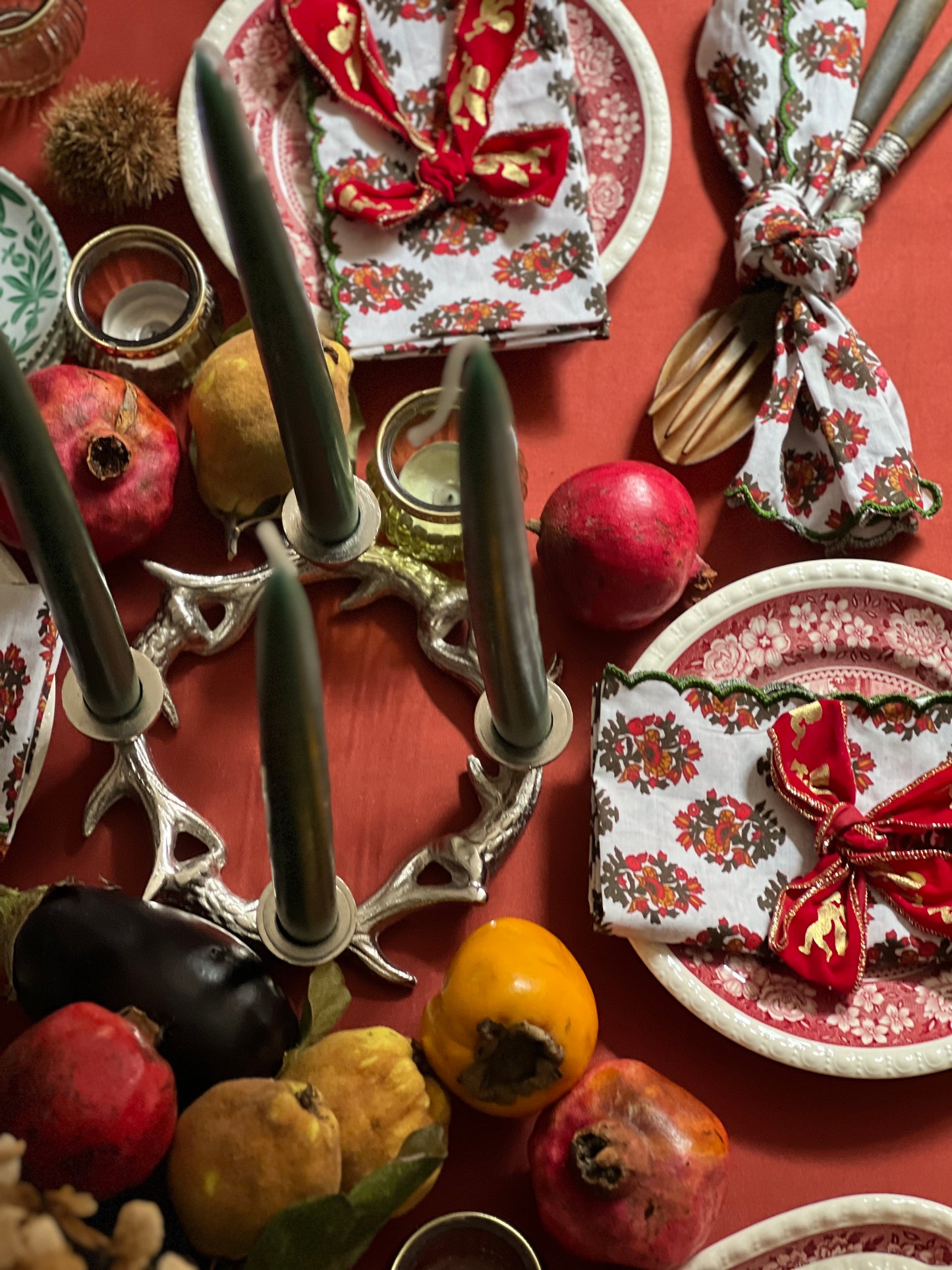 VINTAGE SALAD CUTLERY