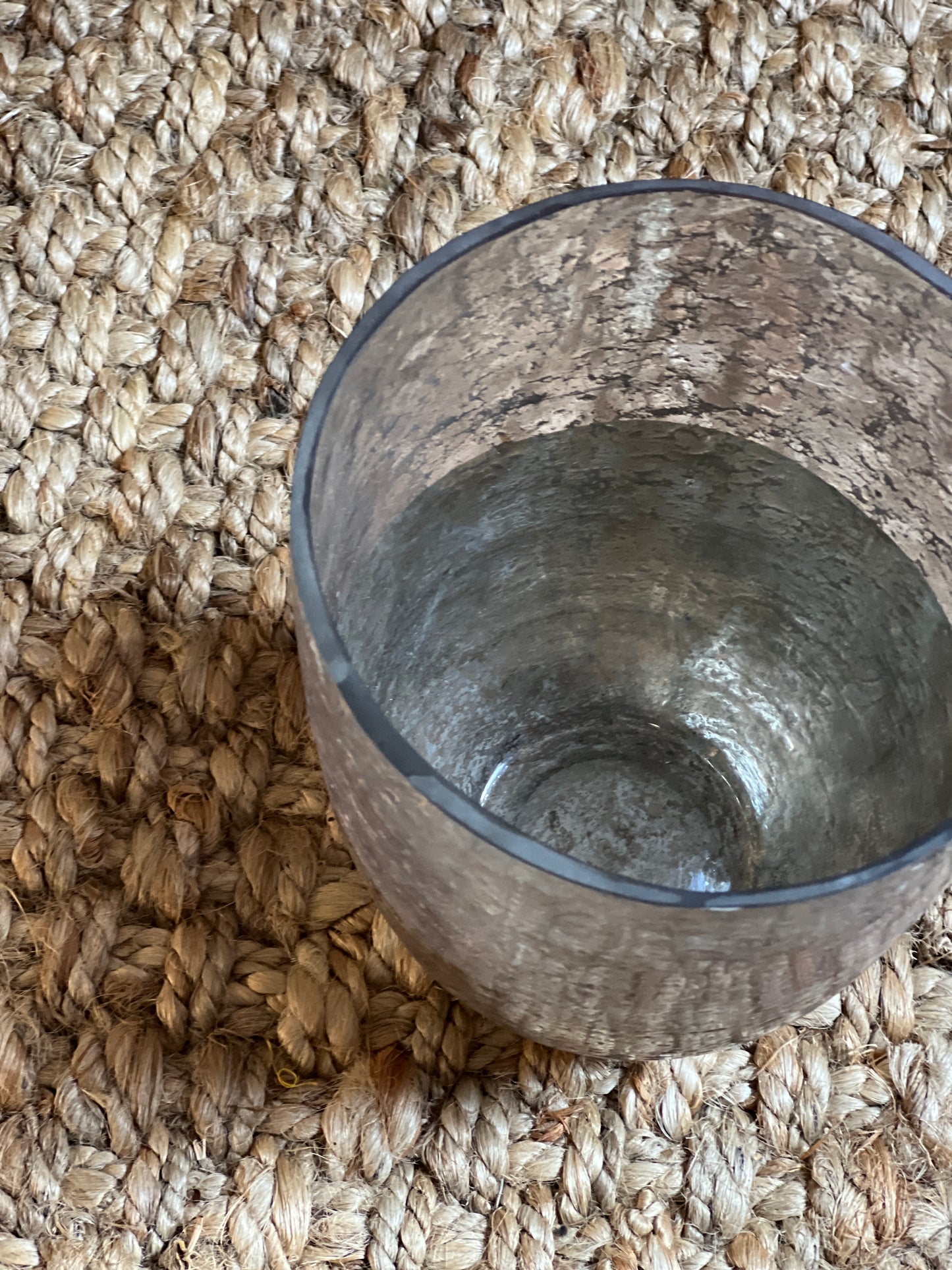 CRYSTAL VASE WITH TRANSPARENT GOLD RUSTIC FINISH