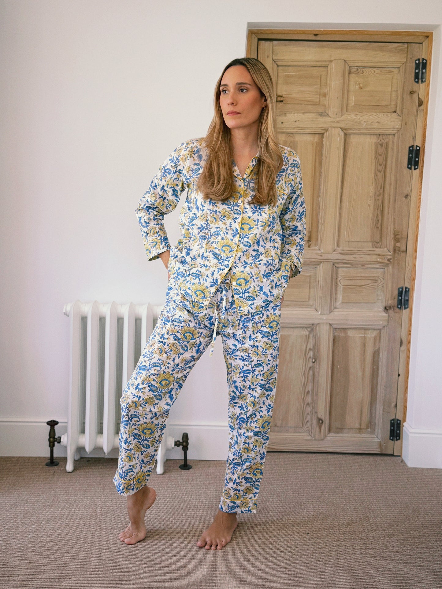 PIJAMA MANGA LARGA BLOCK PRINT FLORAL AZUL AMARILLO