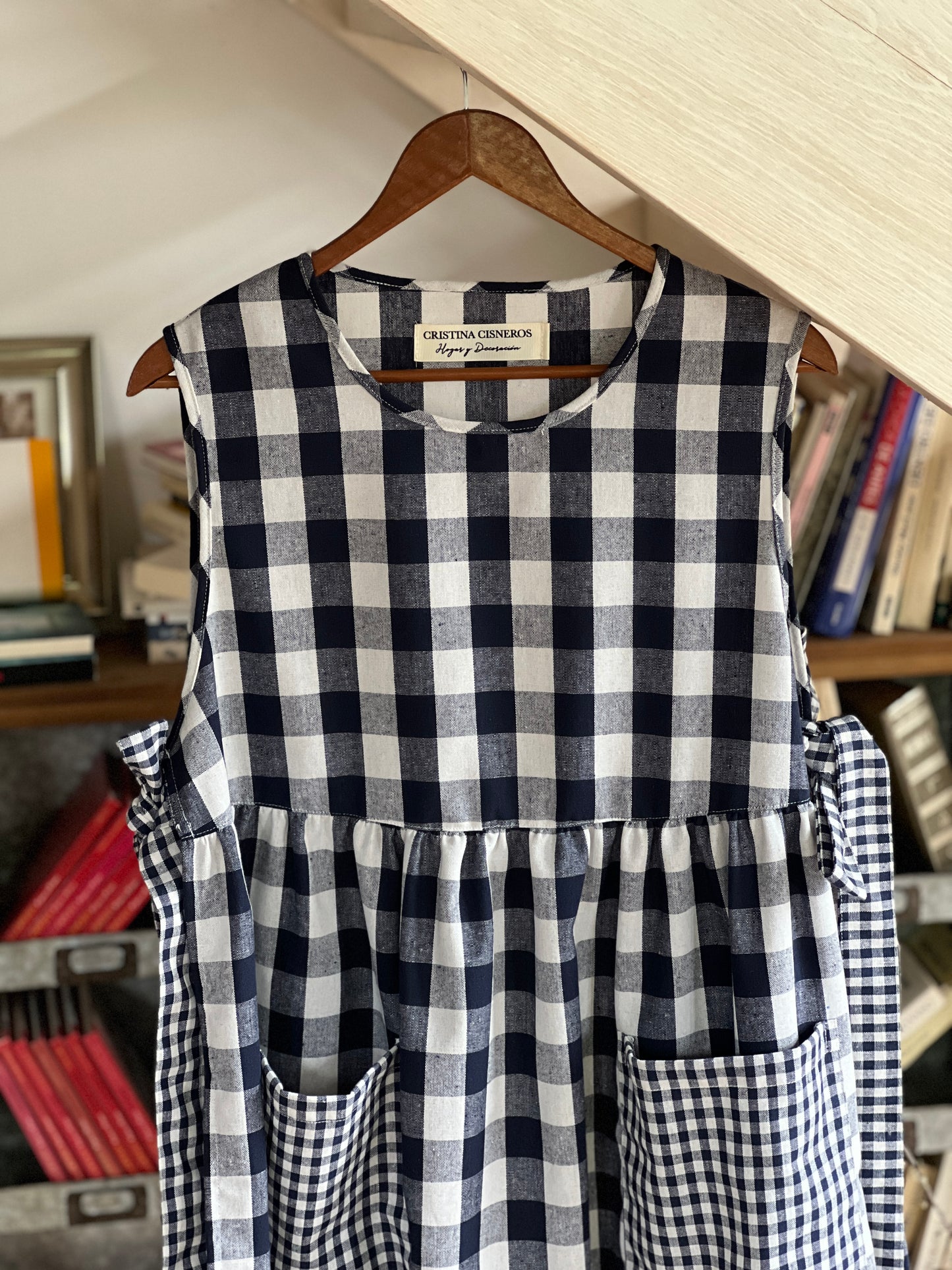 BLUE VICHY LINEN APRON WITH BOW