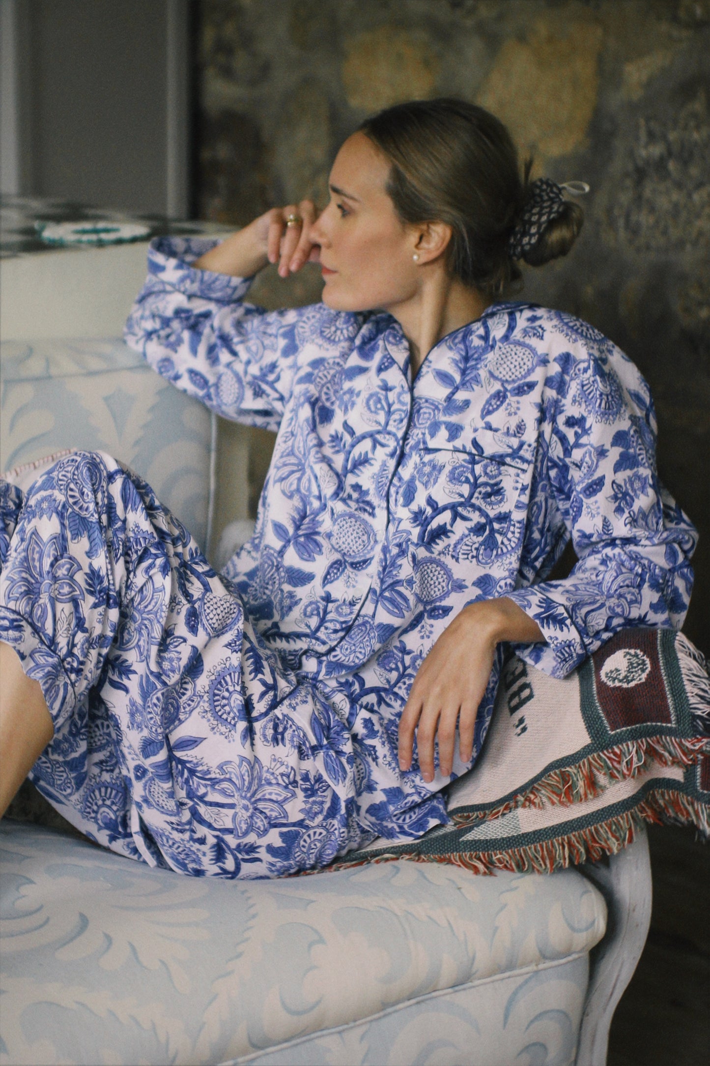 BLUE FLORAL BLOCK PRINT LONG SLEEVE PAJAMAS