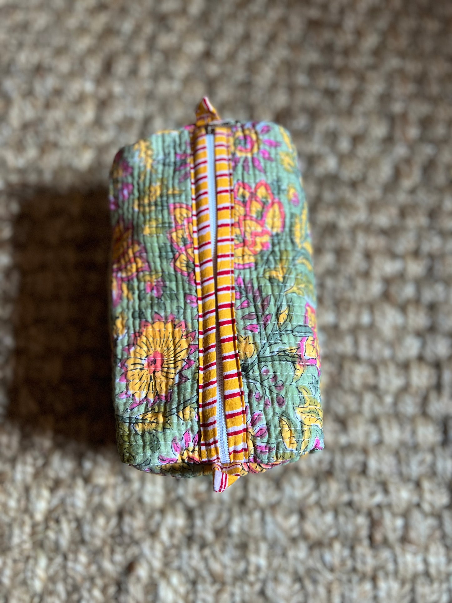 NEEDLE BAG BLOCK PRINT FLORAL COLOR GREEN YELLOW