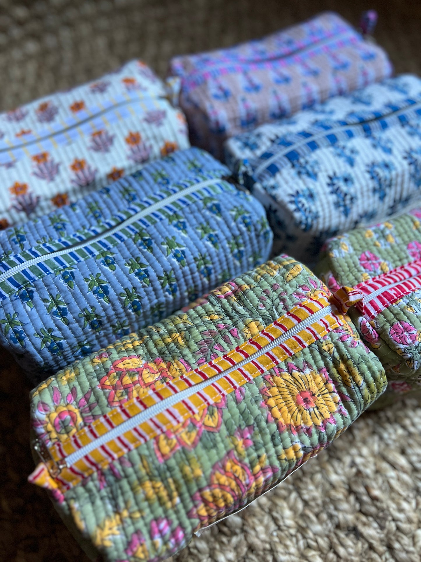 NEEDLE BAG BLOCK PRINT FLORAL COLOR GREEN YELLOW