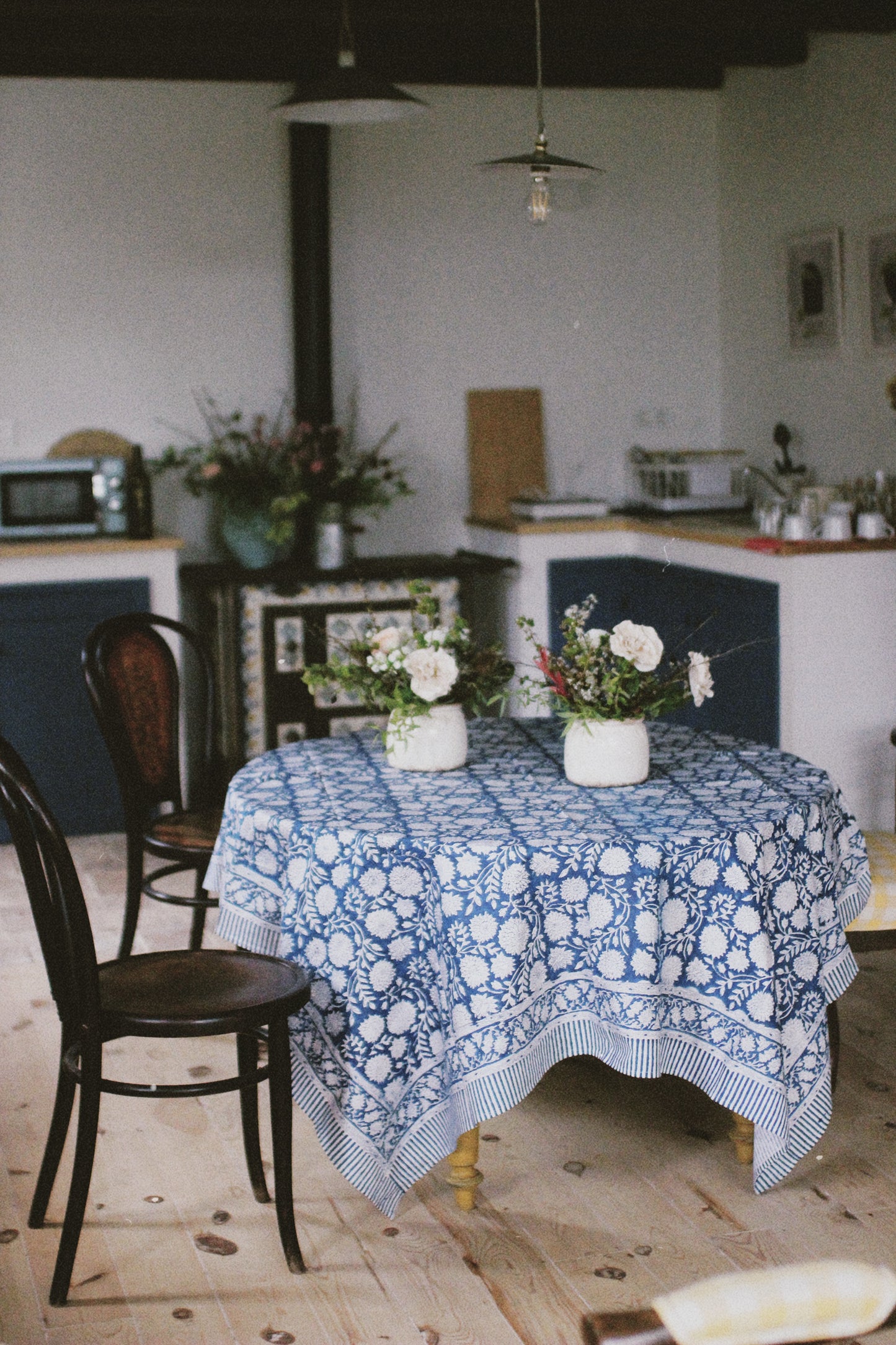 BLOCK PRINT FLORAL TABLECLOTH COBALT BLUE