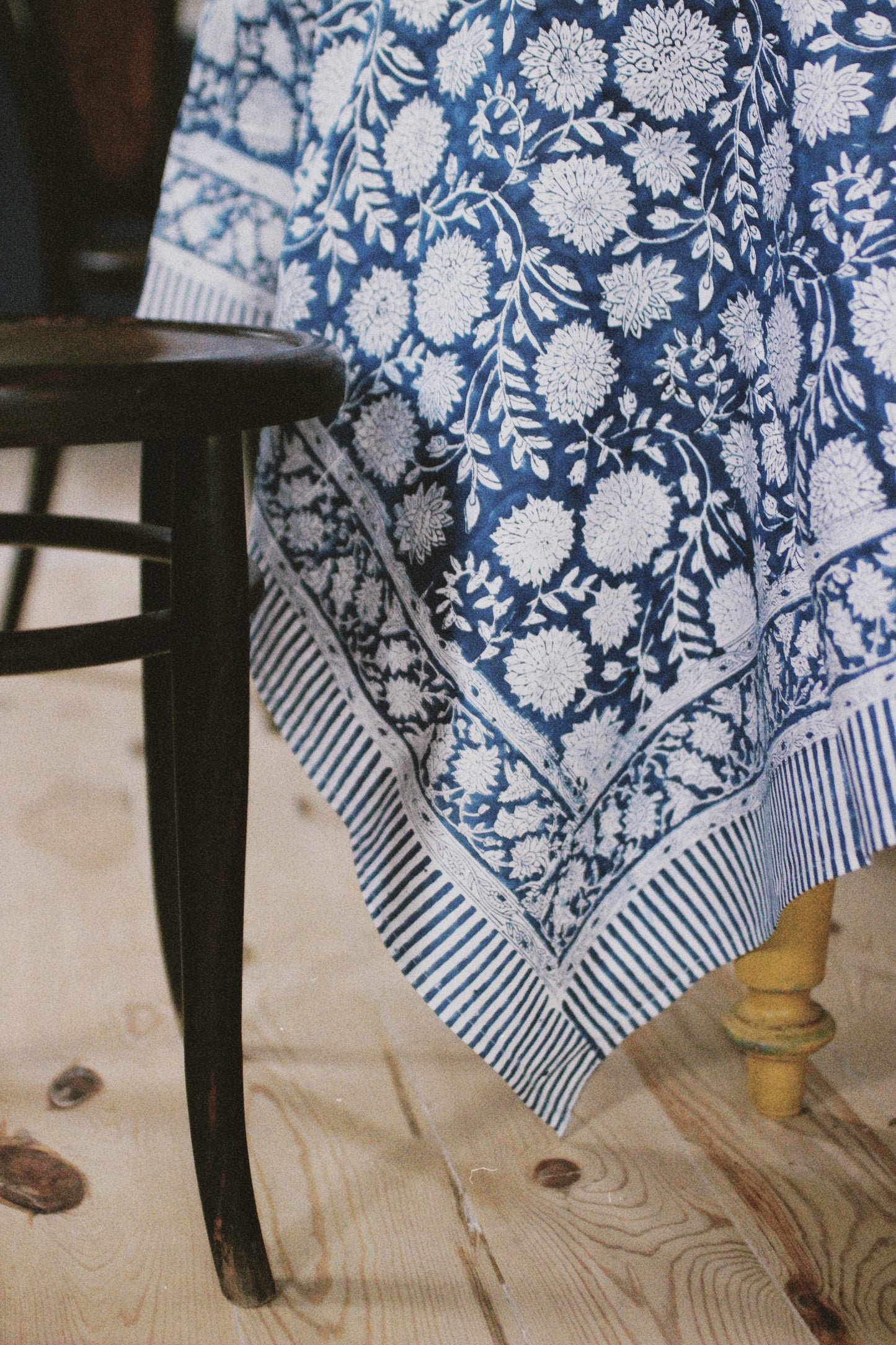 BLOCK PRINT FLORAL TABLECLOTH COBALT BLUE