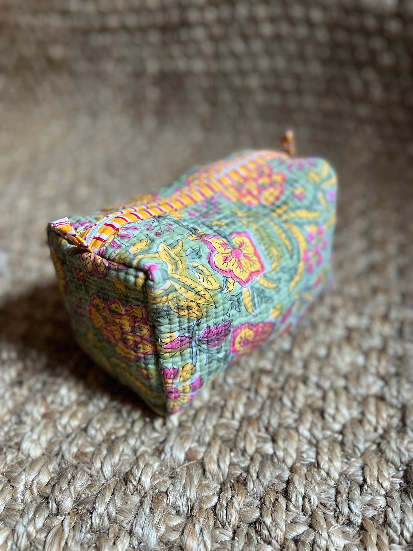 NEEDLE BAG BLOCK PRINT FLORAL COLOR GREEN YELLOW