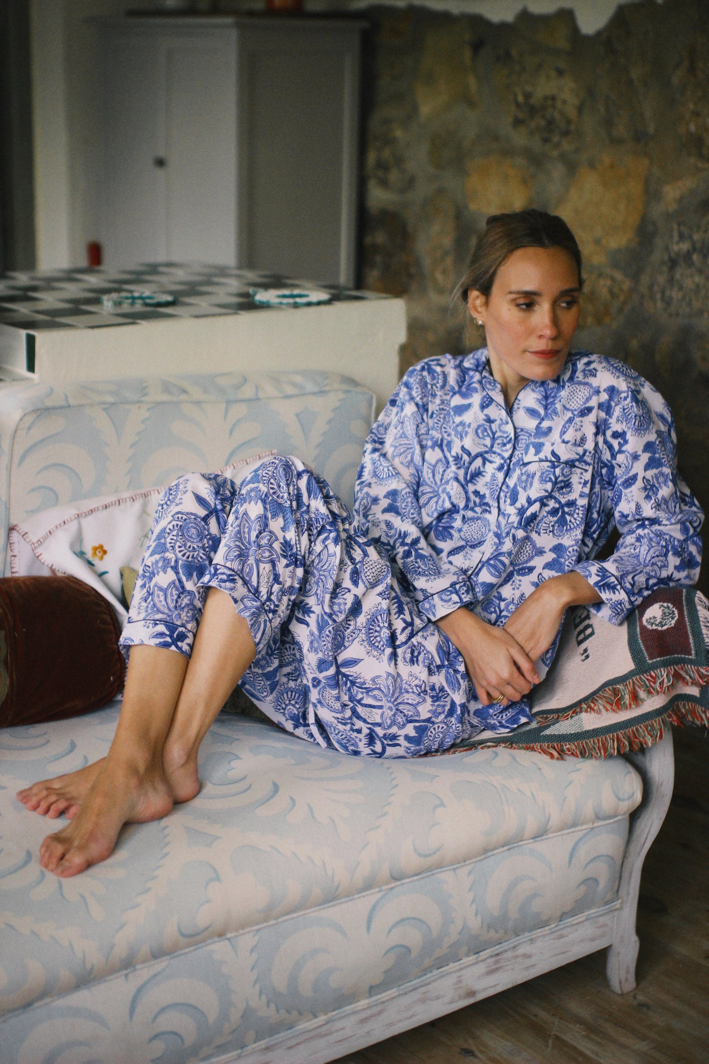 BLUE FLORAL BLOCK PRINT LONG SLEEVE PAJAMAS