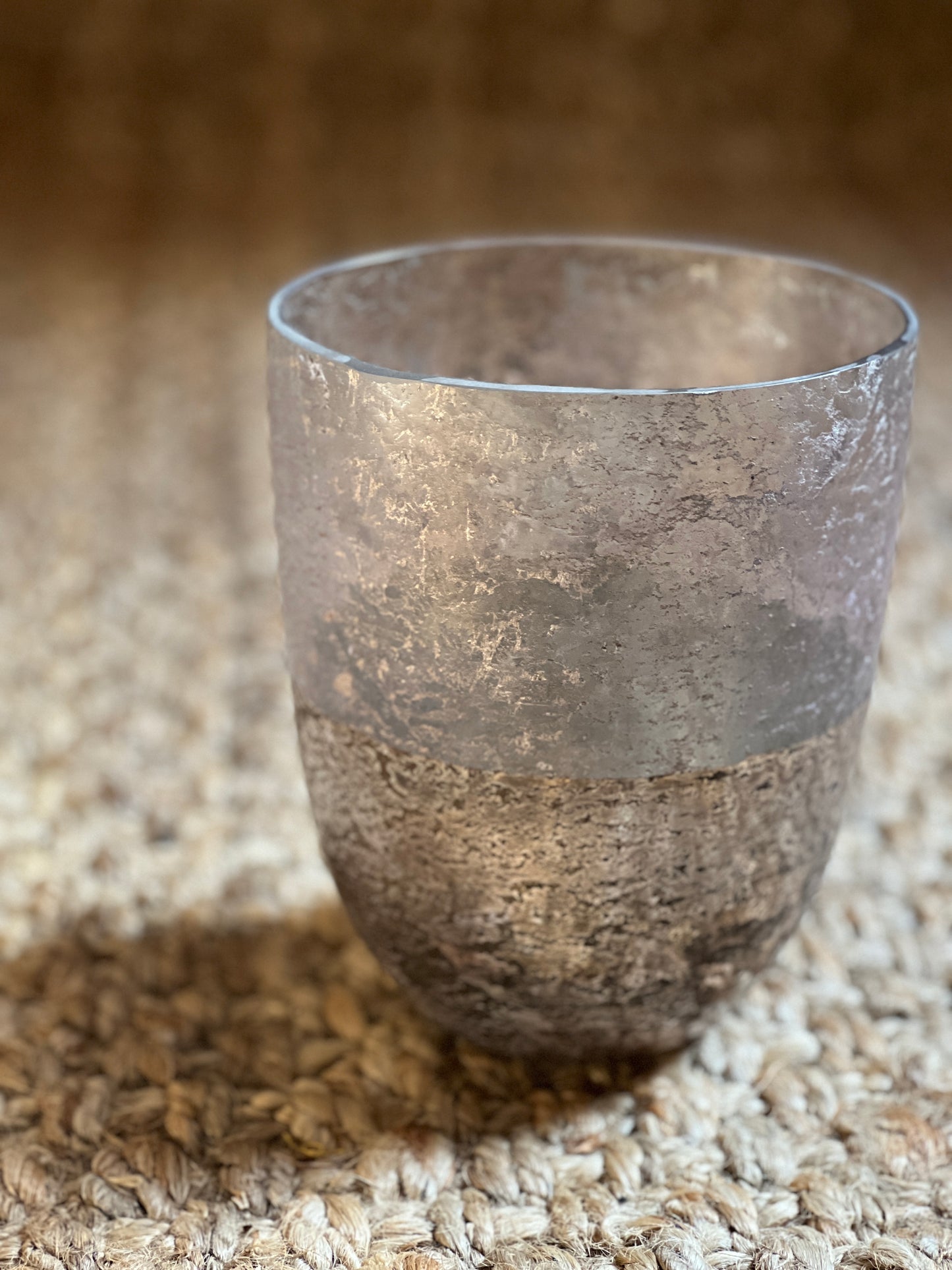 CRYSTAL VASE WITH TRANSPARENT GOLD RUSTIC FINISH