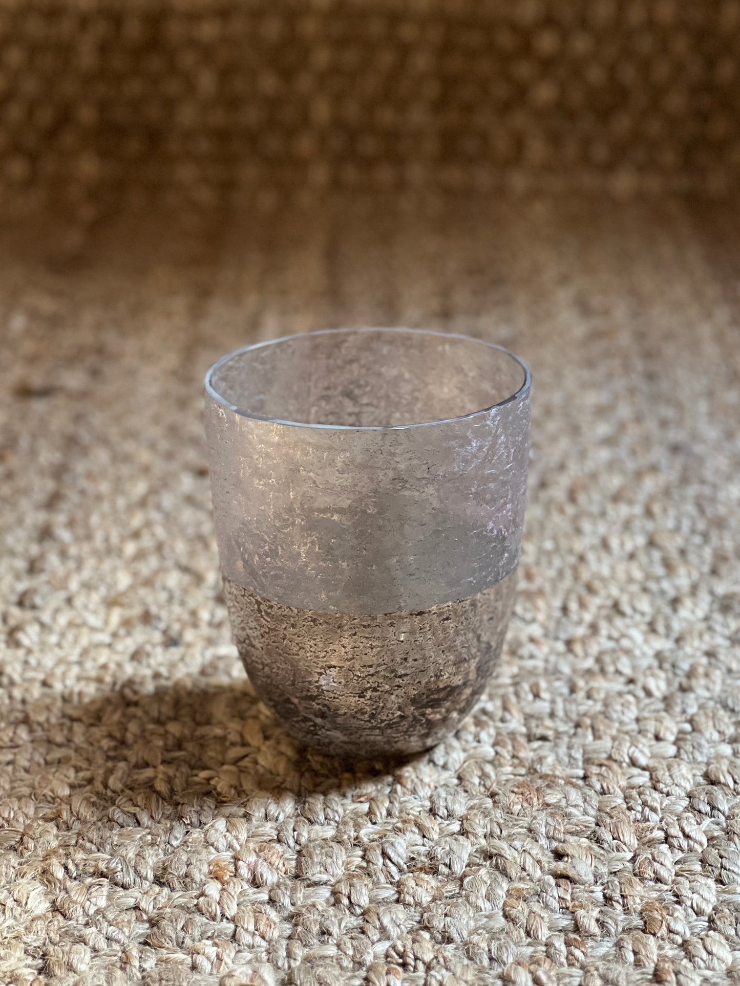 CRYSTAL VASE WITH TRANSPARENT GOLD RUSTIC FINISH