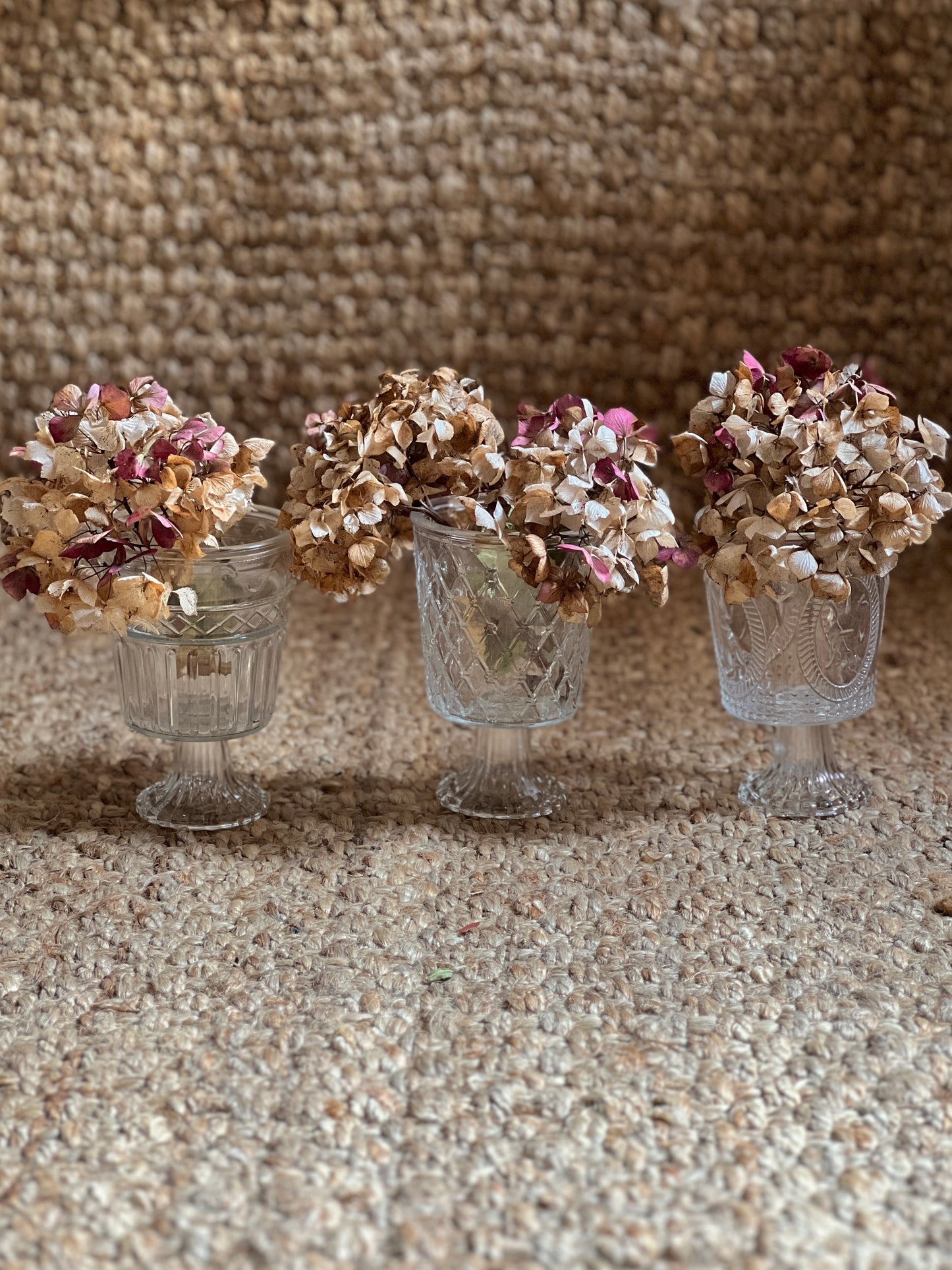 RUSTIC BROCADE GLASS CUP VASE