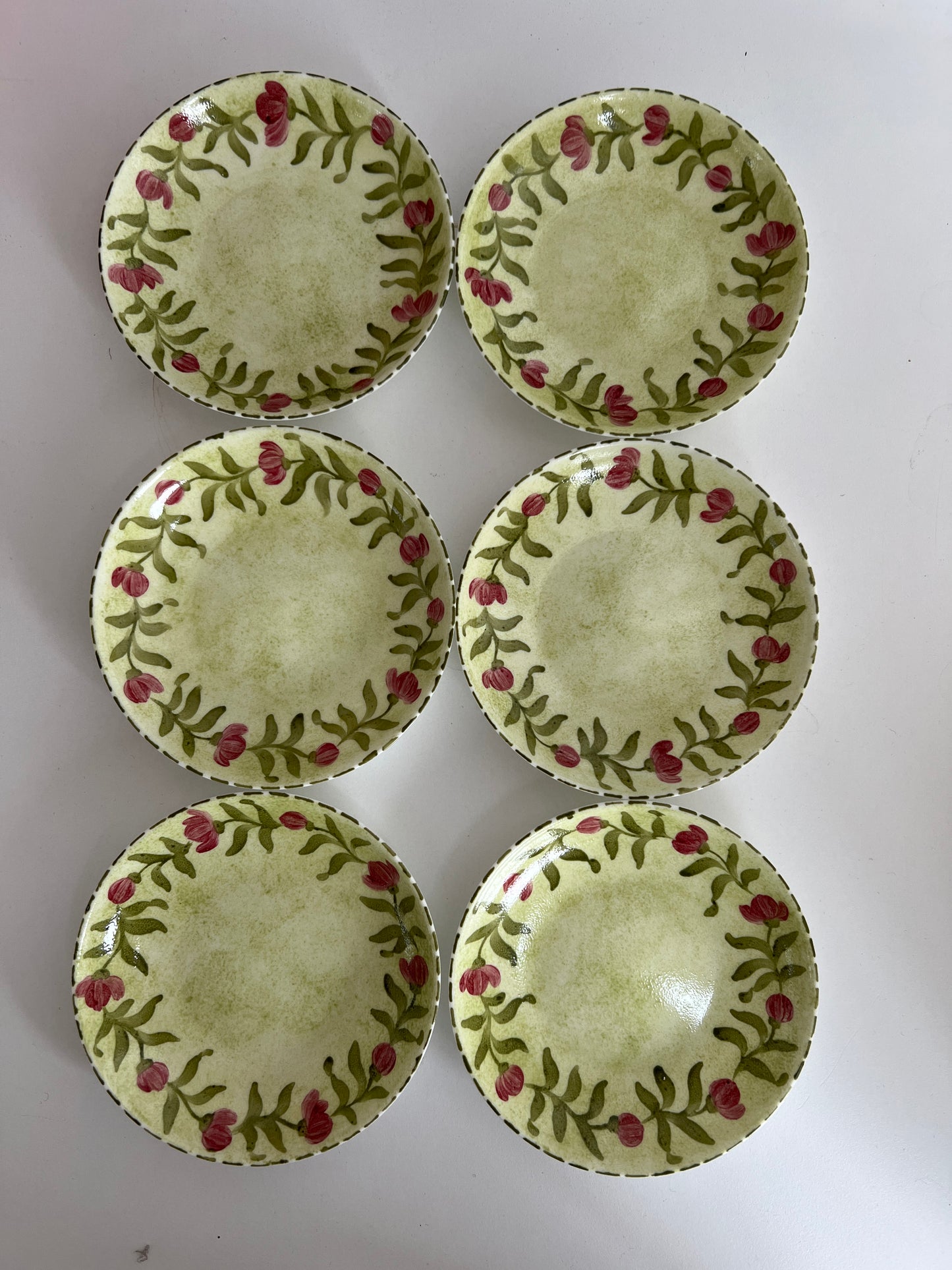 SET 6 PLATOS DE PAN PORCELANA PINTADA A MANO VERDE