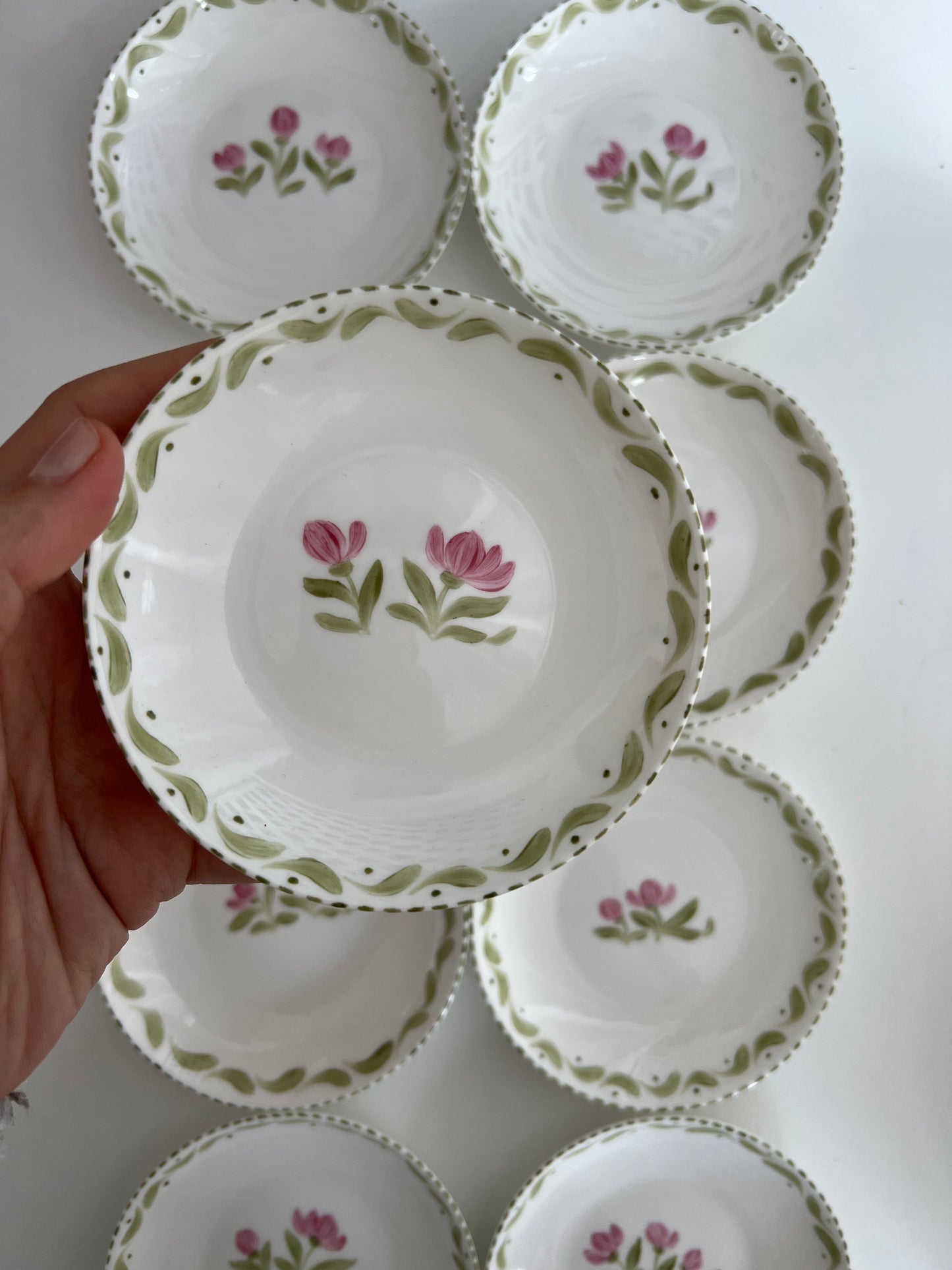 HAND PAINTED PORCELAIN CUTLERY REST