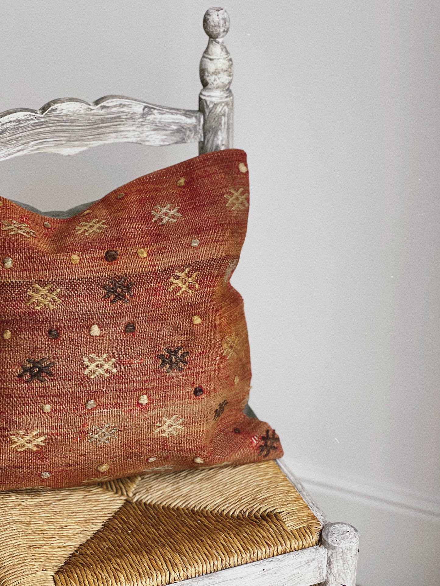 CORAL BRONZE FLORAL BLOCK PRINT RUFFLE CUSHION