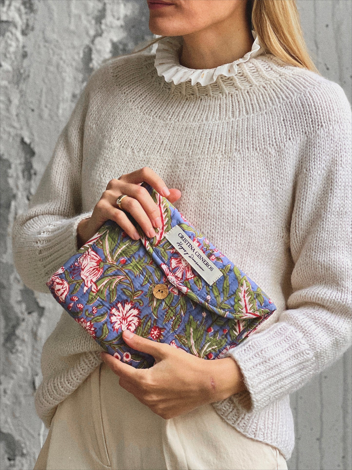 SMALL BLOCK PRINT FLORAL BAG GREY RED