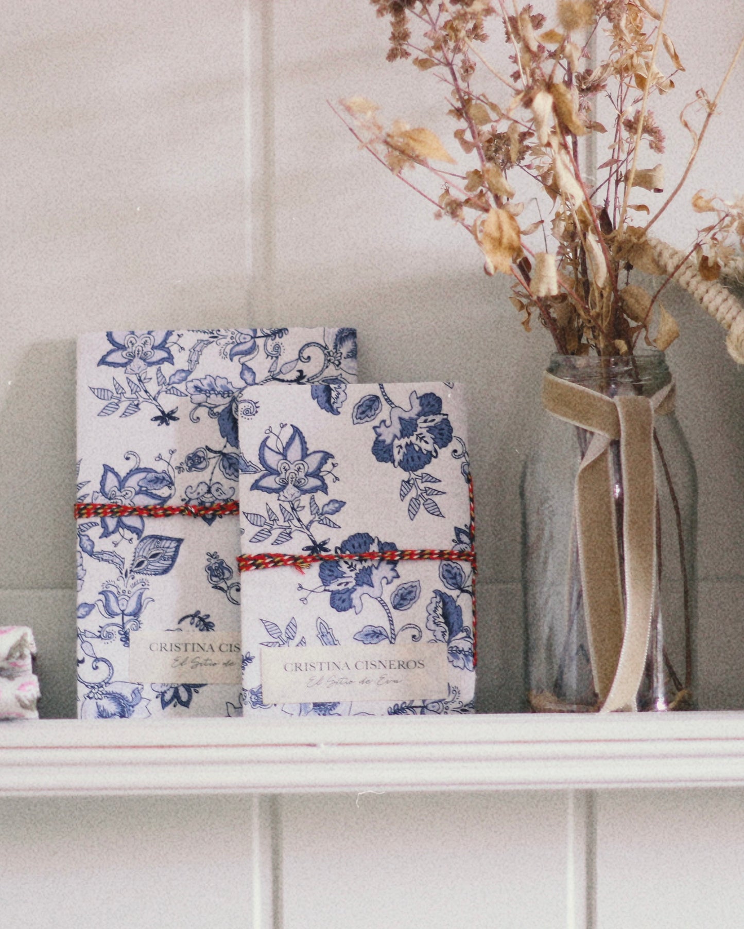 BLUE WHITE LINED NOTEBOOK