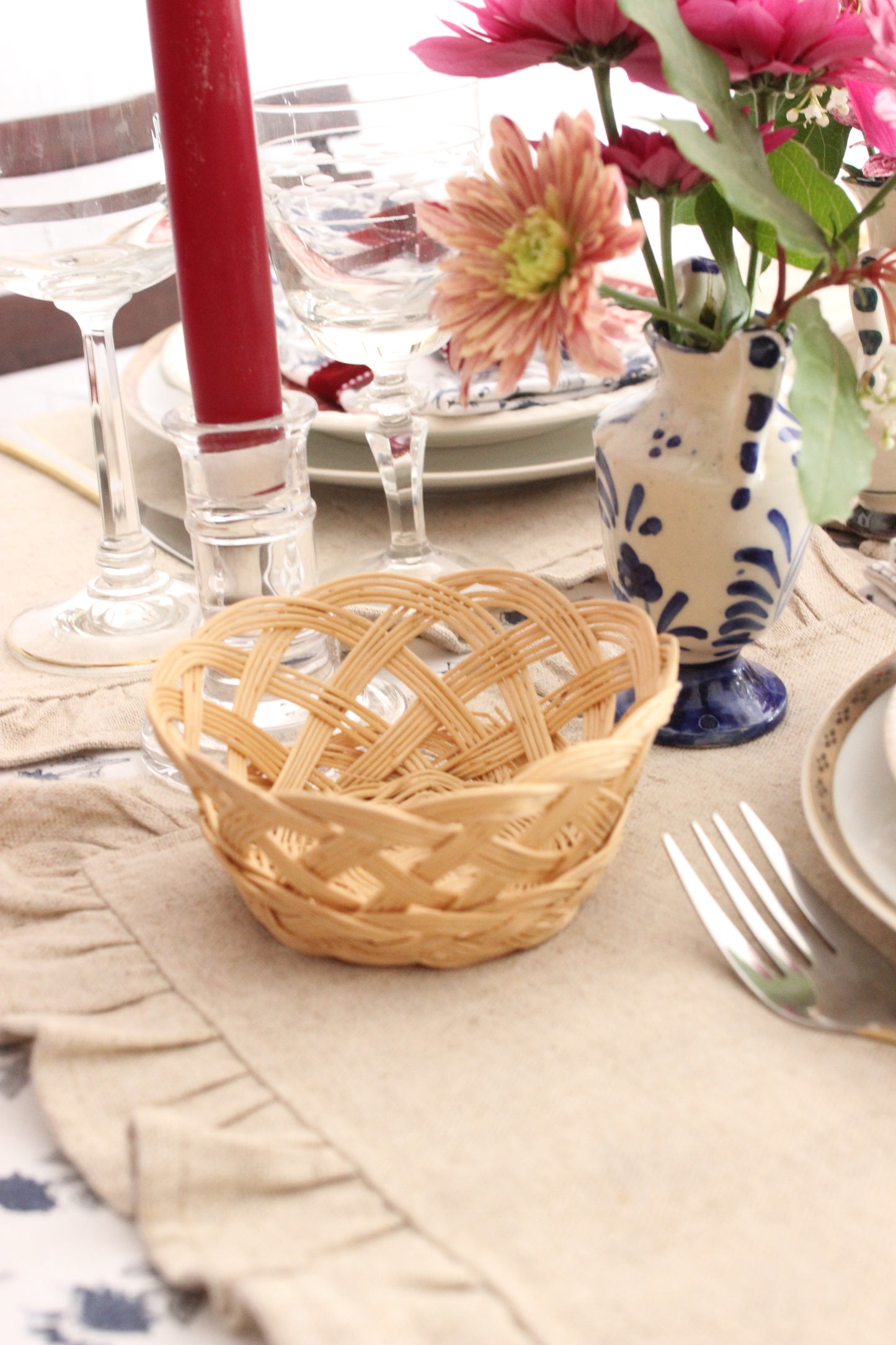 BRAIDED WICKER Bread Bin