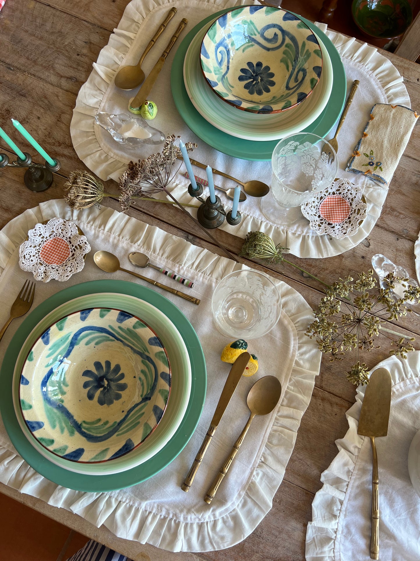 WHITE Ruffled Individual Tablecloth