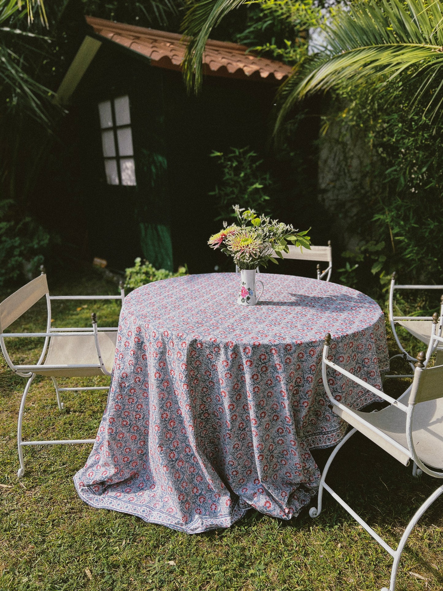 BLOCK PRINT BLUE RED TABLECLOTH AND NAPKINS SET