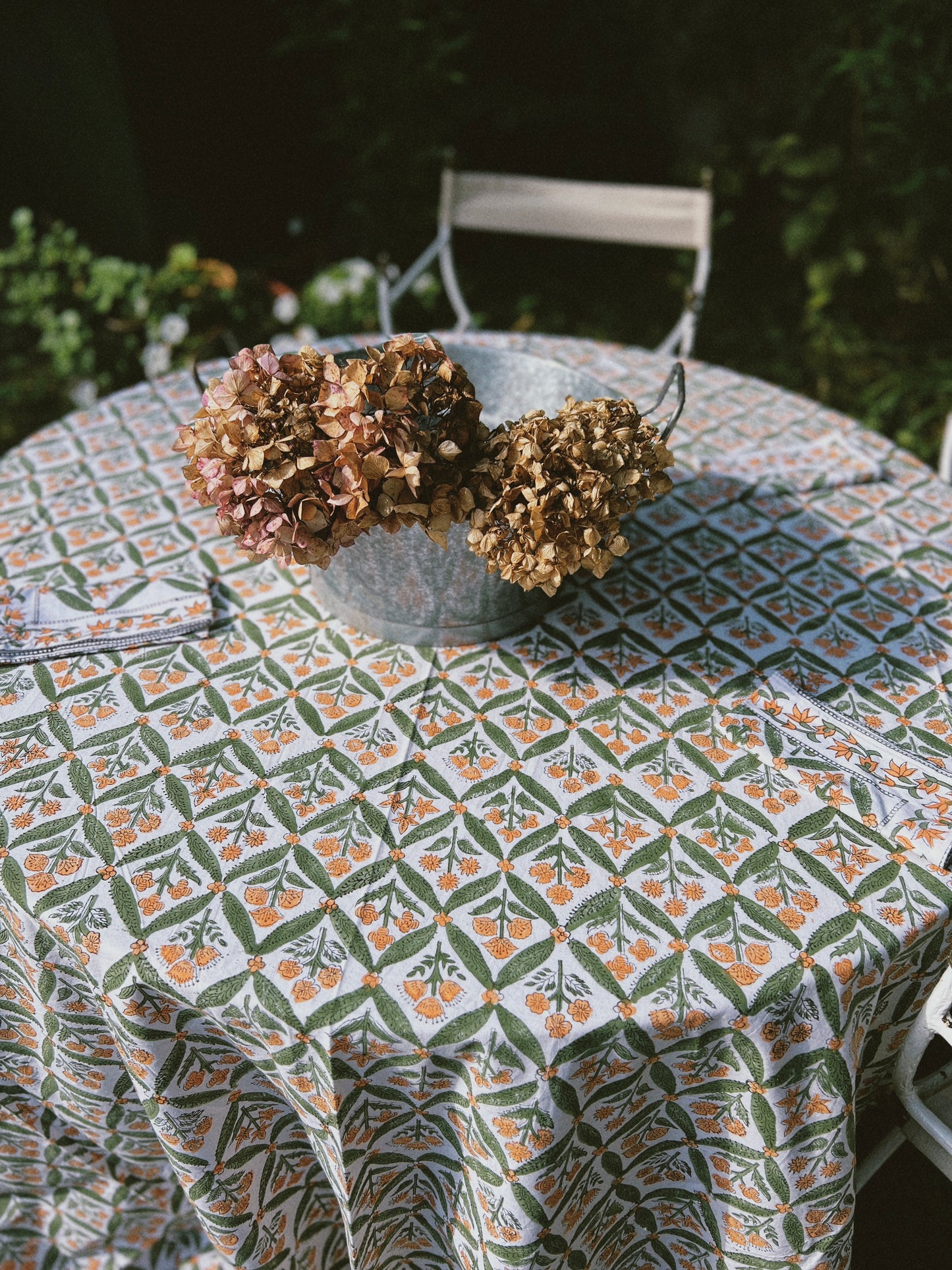 BLOCK PRINT TABLECLOTH AND NAPKINS SET GREEN ORANGE