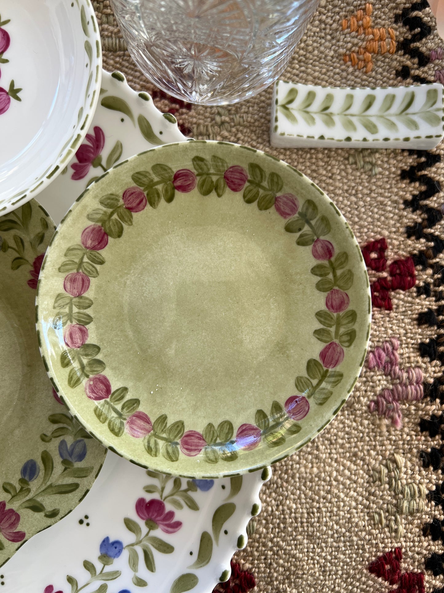 HAND PAINTED PORCELAIN CUTLERY REST