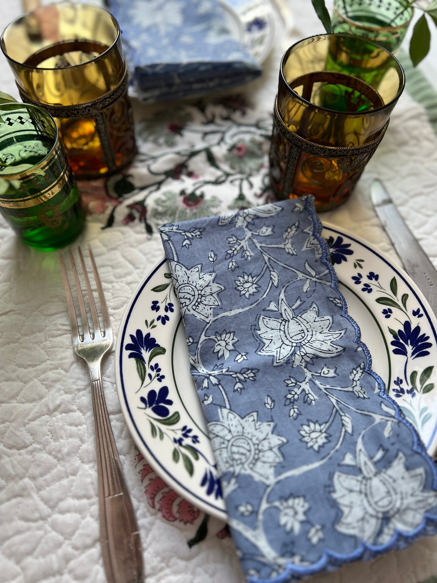 SET OF 2 BLOCK PRINT COTTON NAPKINS WITH SKY BLUE WAVE FESTON