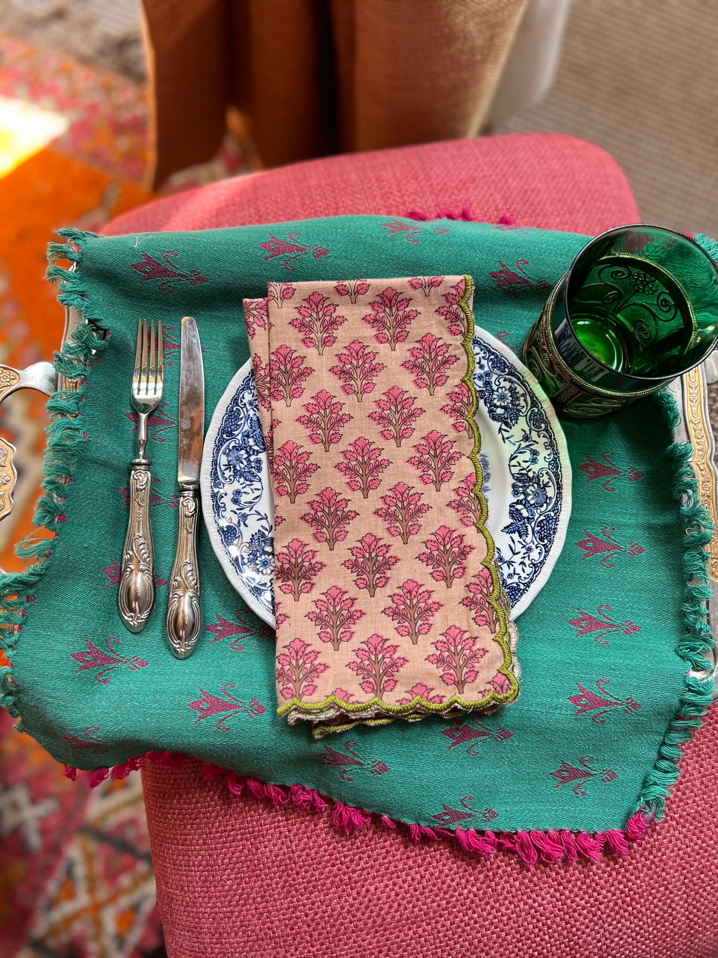 SET OF 2 BLOCK PRINT COTTON NAPKINS WITH SALMON WAVE FESTON