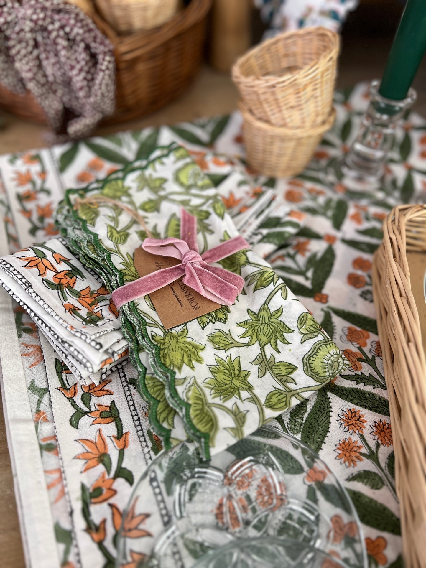 SET OF 2 BLOCK PRINT COTTON NAPKINS WITH GREEN WHITE WAVE FESTON