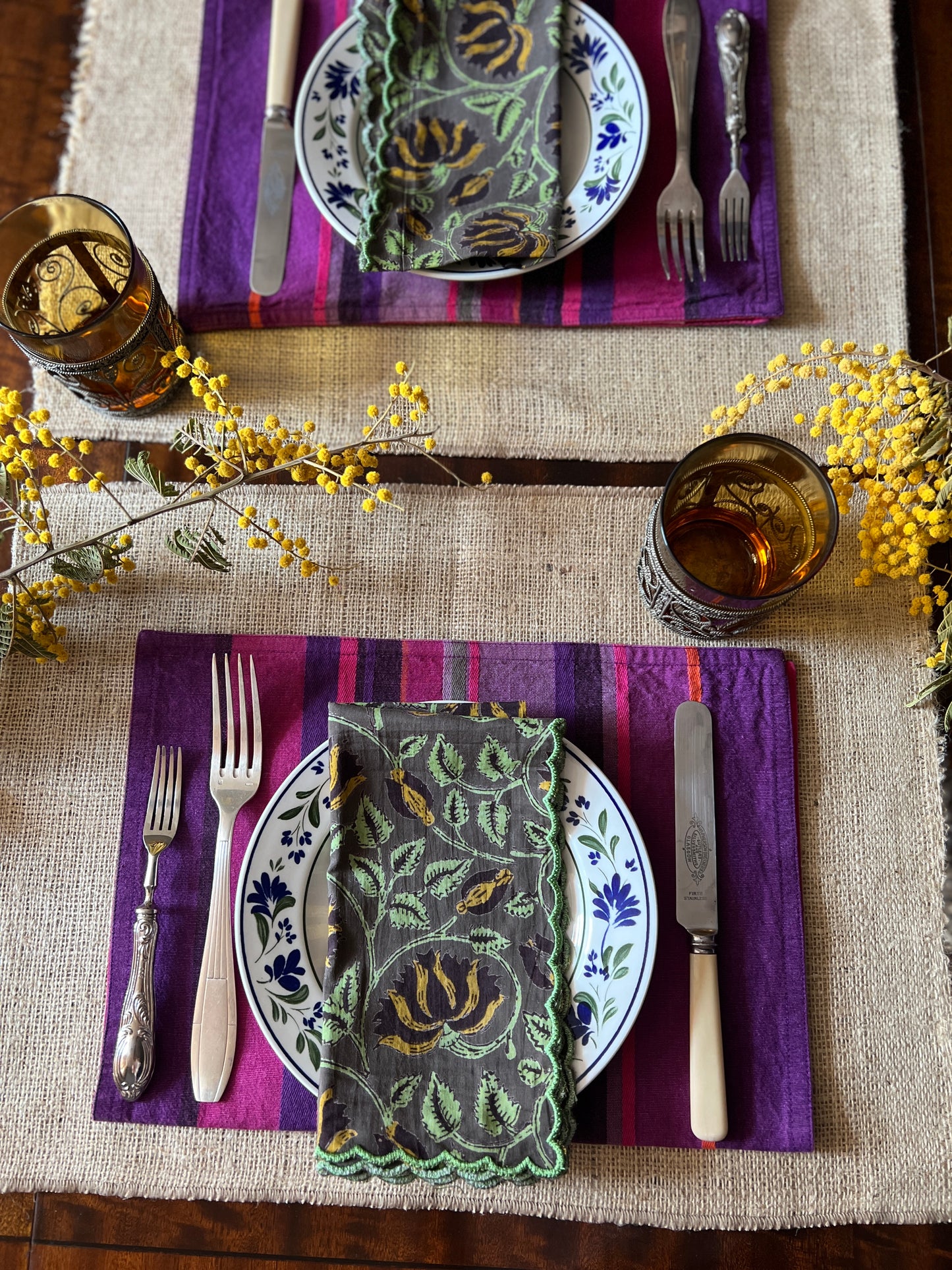 SET OF 2 BLOCK PRINT COTTON NAPKINS WITH OLIVE GREEN WAVE FESTON