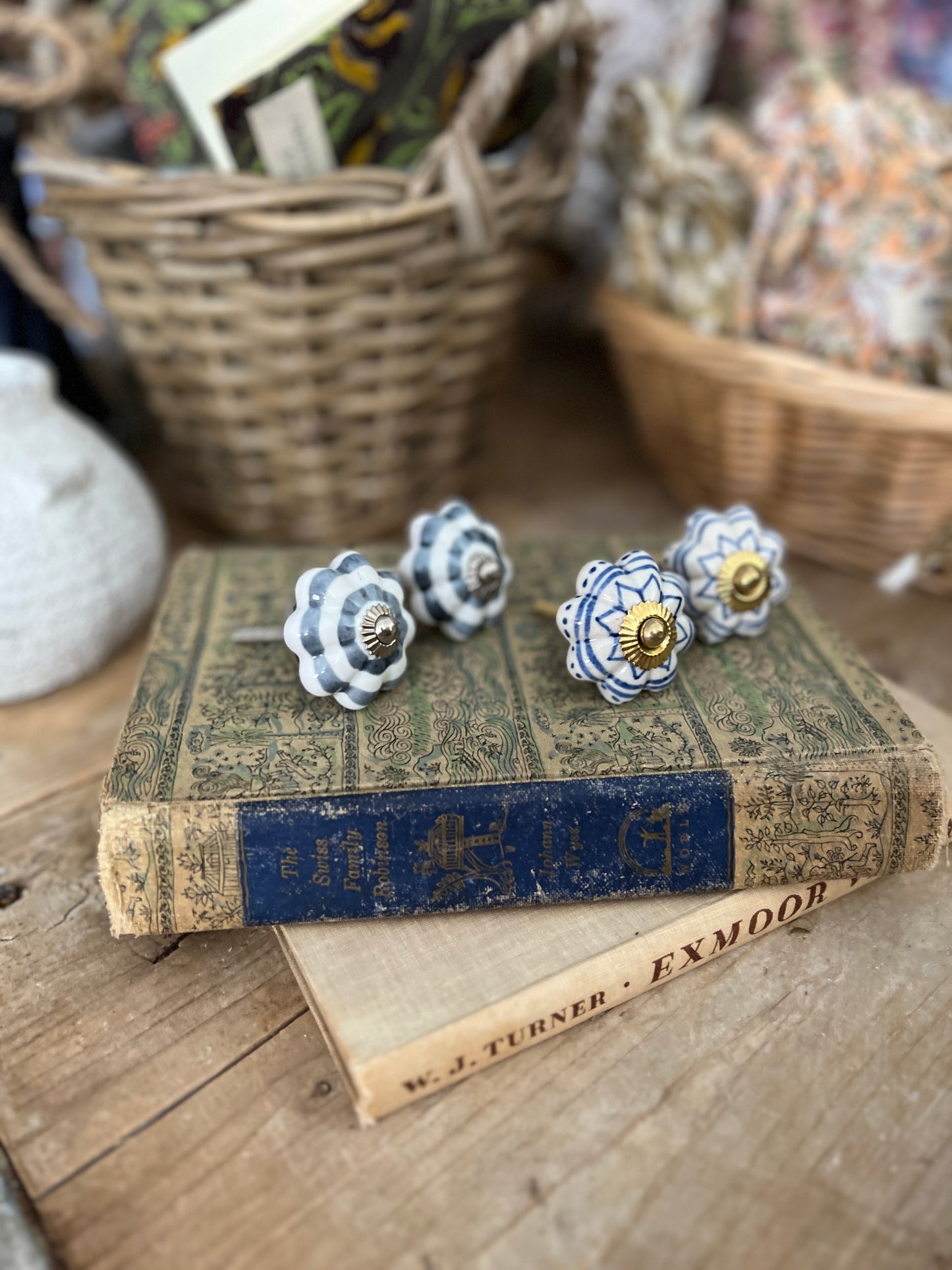 BLUE GRAY CERAMIC HANDLES