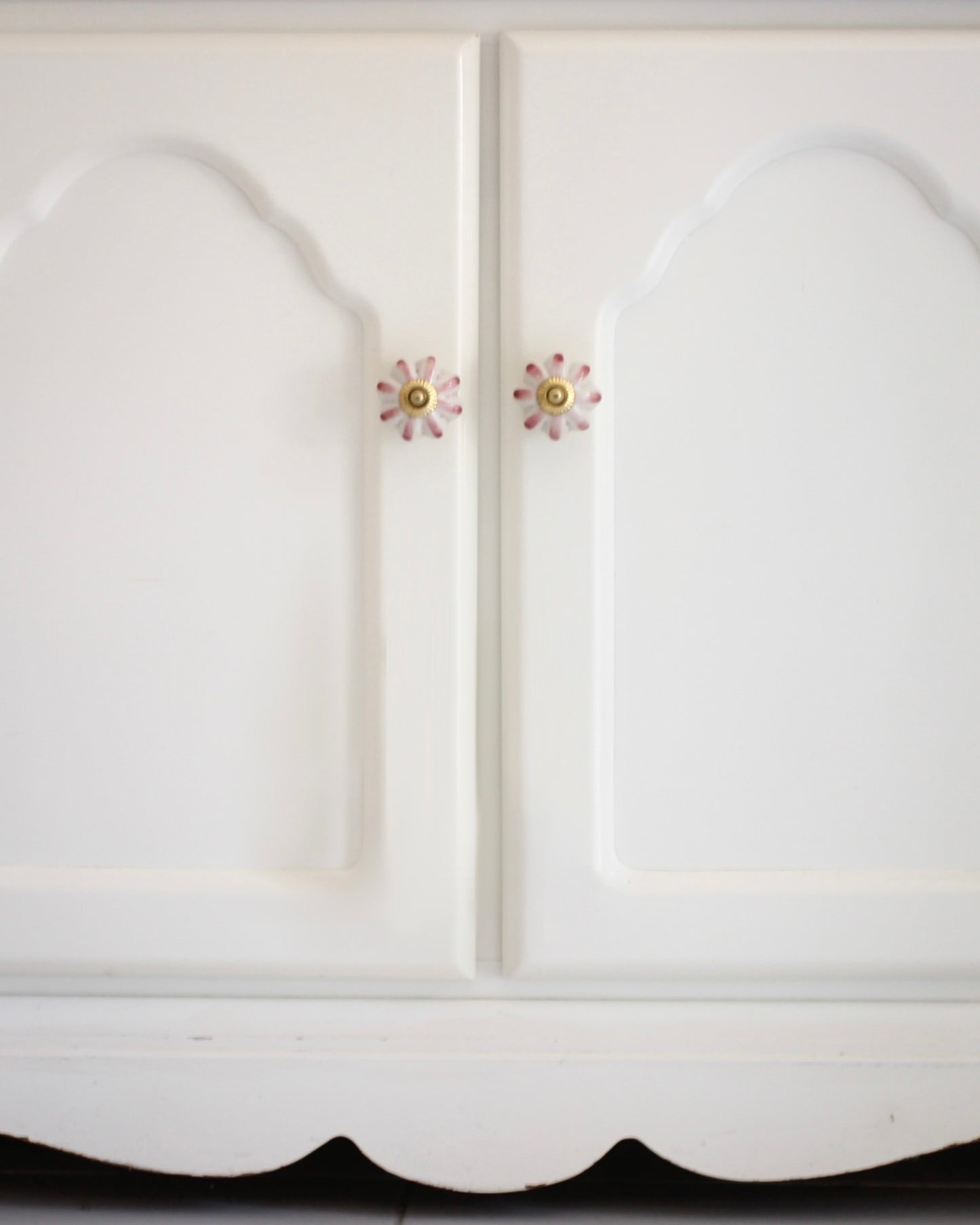 PINK CERAMIC HANDLES