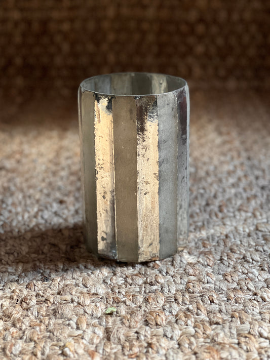 CRYSTAL VASE WITH GOLD WHITE STRIPES