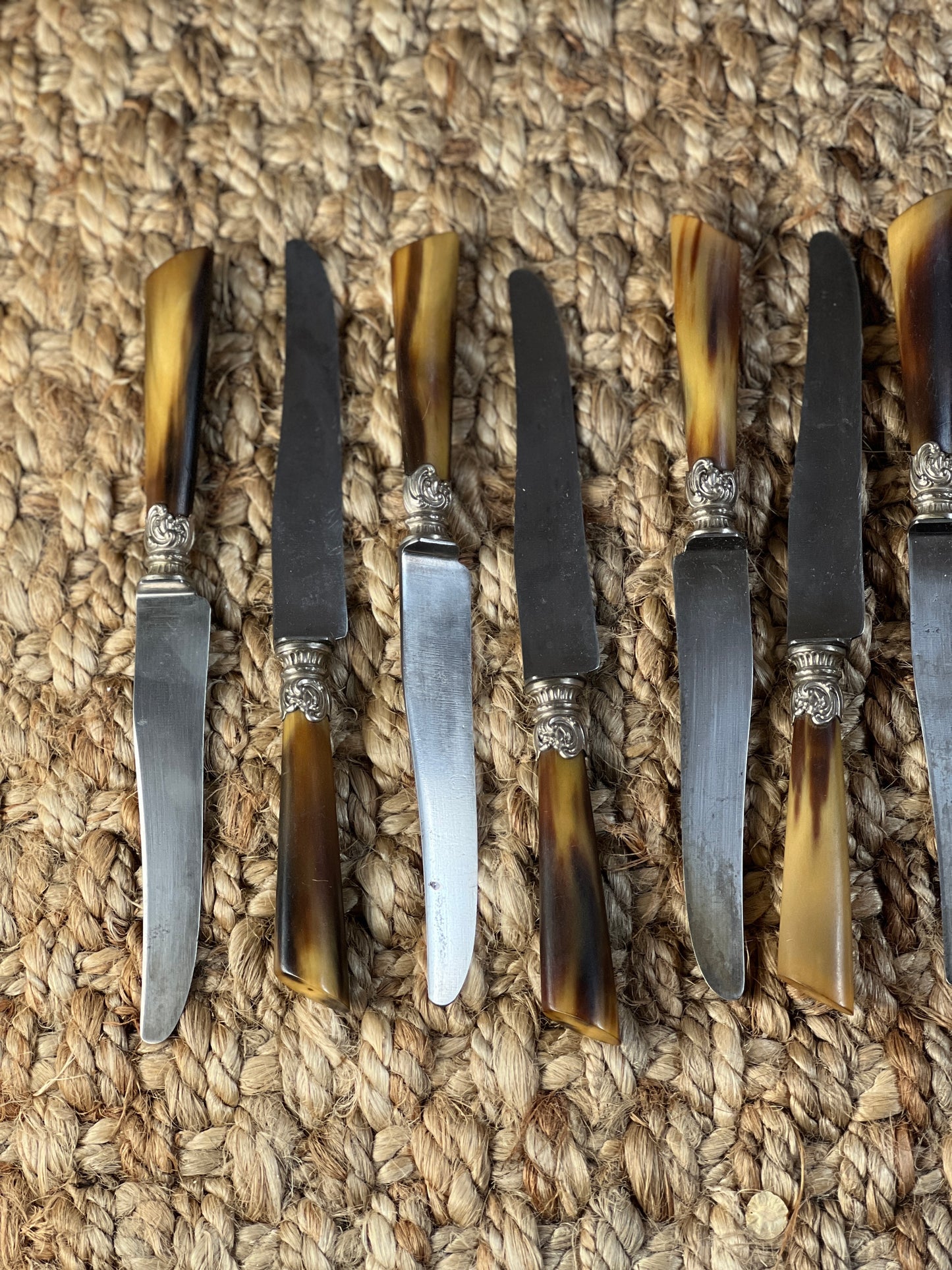 SET OF ANTIQUE FRENCH HORN KNIVES