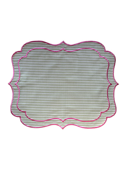 SET OF 2 STRIPED PLACEMATS WITH SCALLOP, PINK GREEN