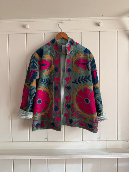 CHAQUETA SUZANI BORDADA A MANO DE TERCIOPELO 04