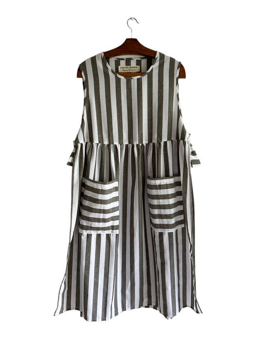 GRAY STRIPED LINEN APRON WITH BOW