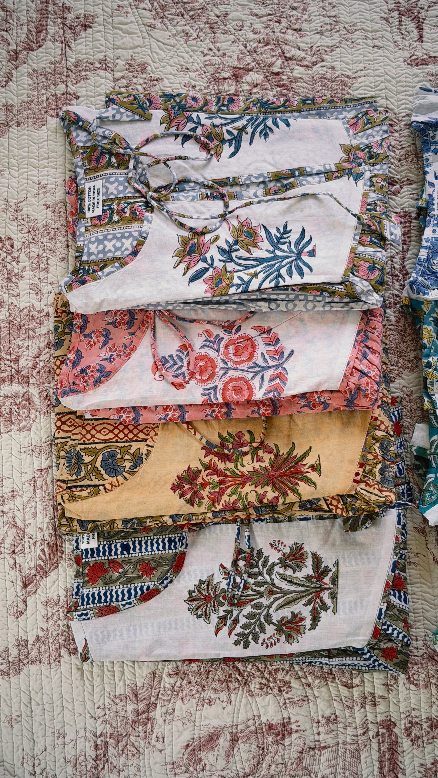 VESTIDO FLORAL BLOCK PRINT GRIS OCRE ROSA
