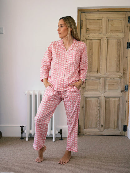 PIJAMA MANGA LARGA BLOCK PRINT ROSA BLANCO