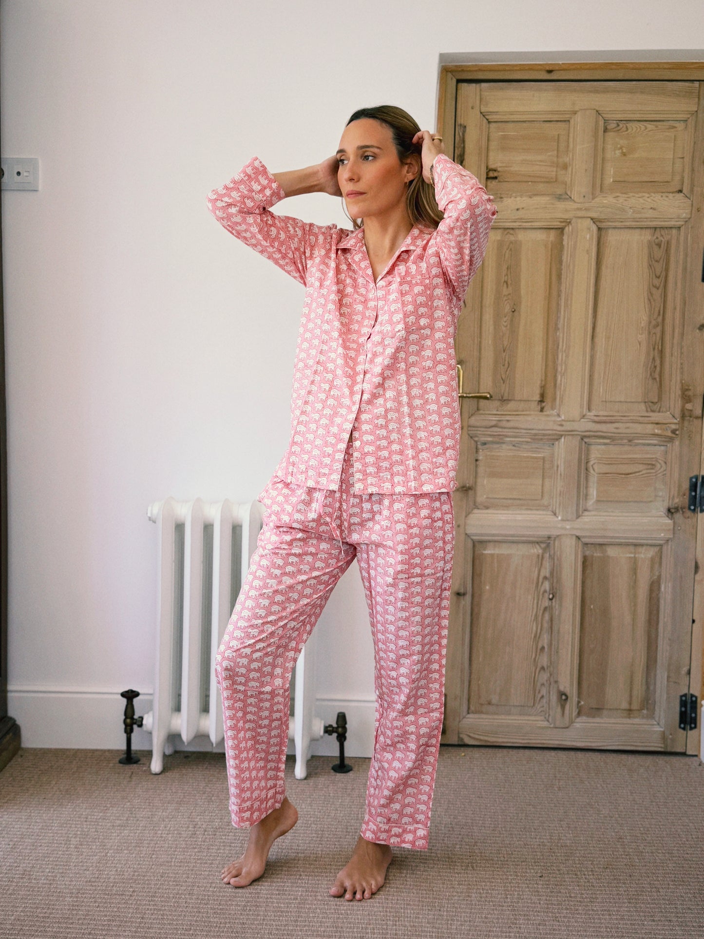 PIJAMA MANGA LARGA BLOCK PRINT ROSA BLANCO