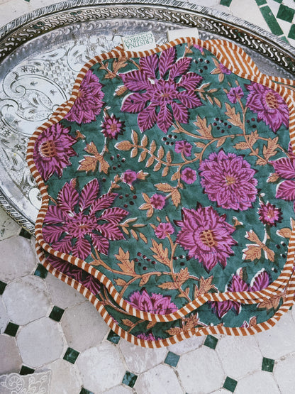 SET 2 MANTELES INDIVIDUALES ACOLCHADOS FLORAL COLOR MARRÓN TURQUESA