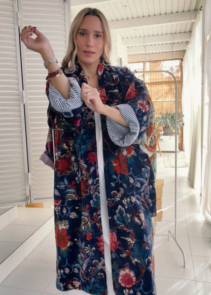 KIMONO EN TERCIOPELO AZUL