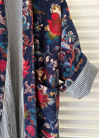 KIMONO EN TERCIOPELO AZUL
