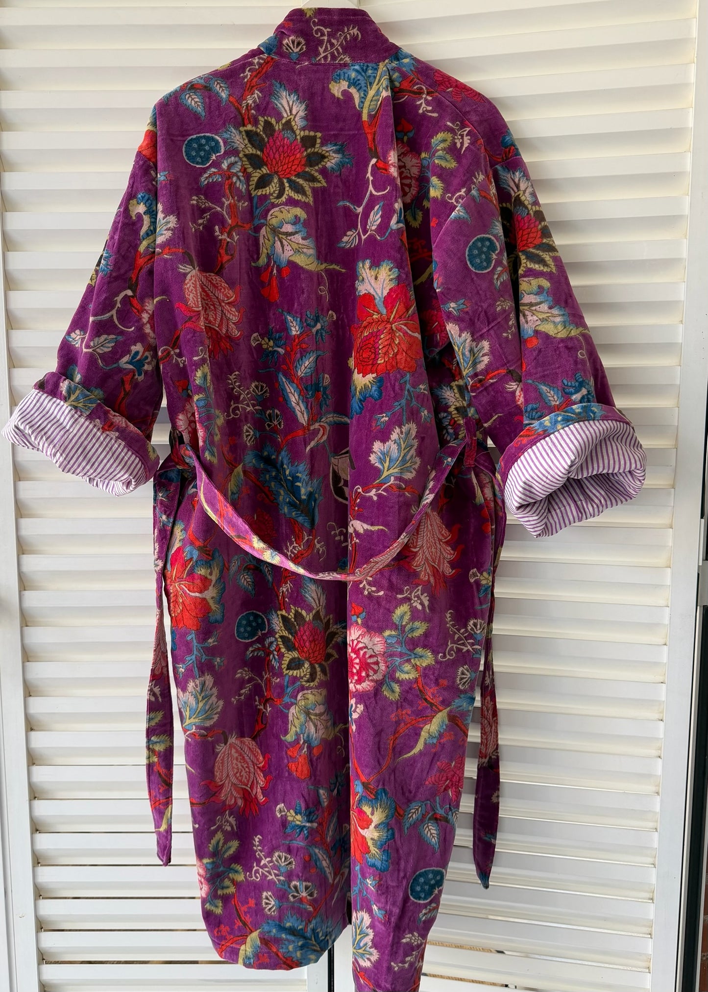 KIMONO EN TERCIOPELO MALVA
