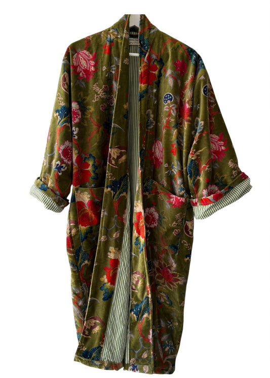 KIMONO EN TERCIOPELO VERDE