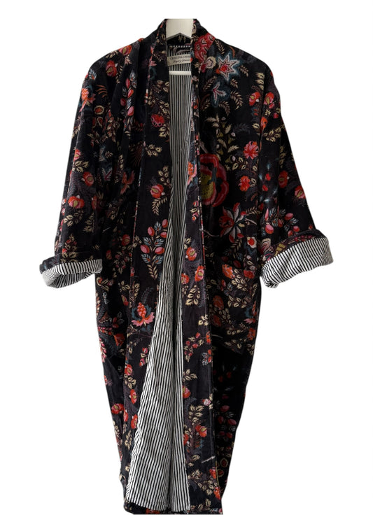 KIMONO EN TERCIOPELO VERDE NEGRO